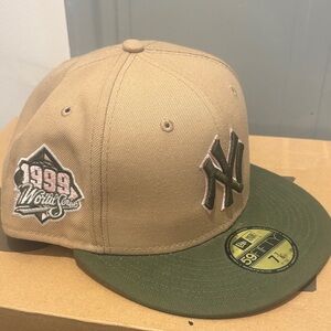 7 7/8 9fifty Pink and Tan Cap